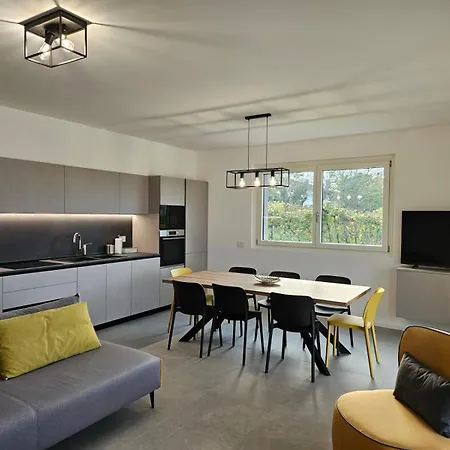 Tarca - Colico, * קוליקו